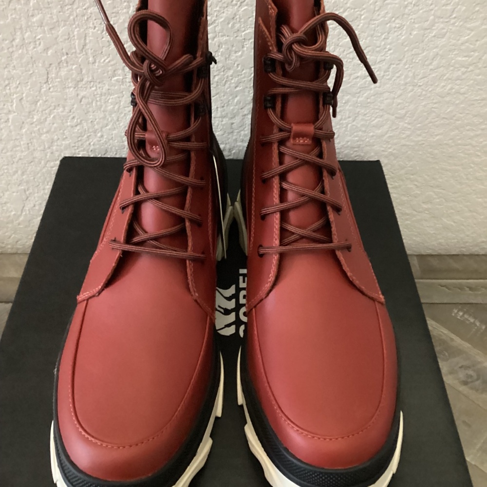 SOREL Women's Brex Lug Sole Lace-Up Boots, size 10.5 - Picture 7 of 11
